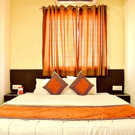 Hotel Vijay Nagar Indore Zewnętrze zdjęcie