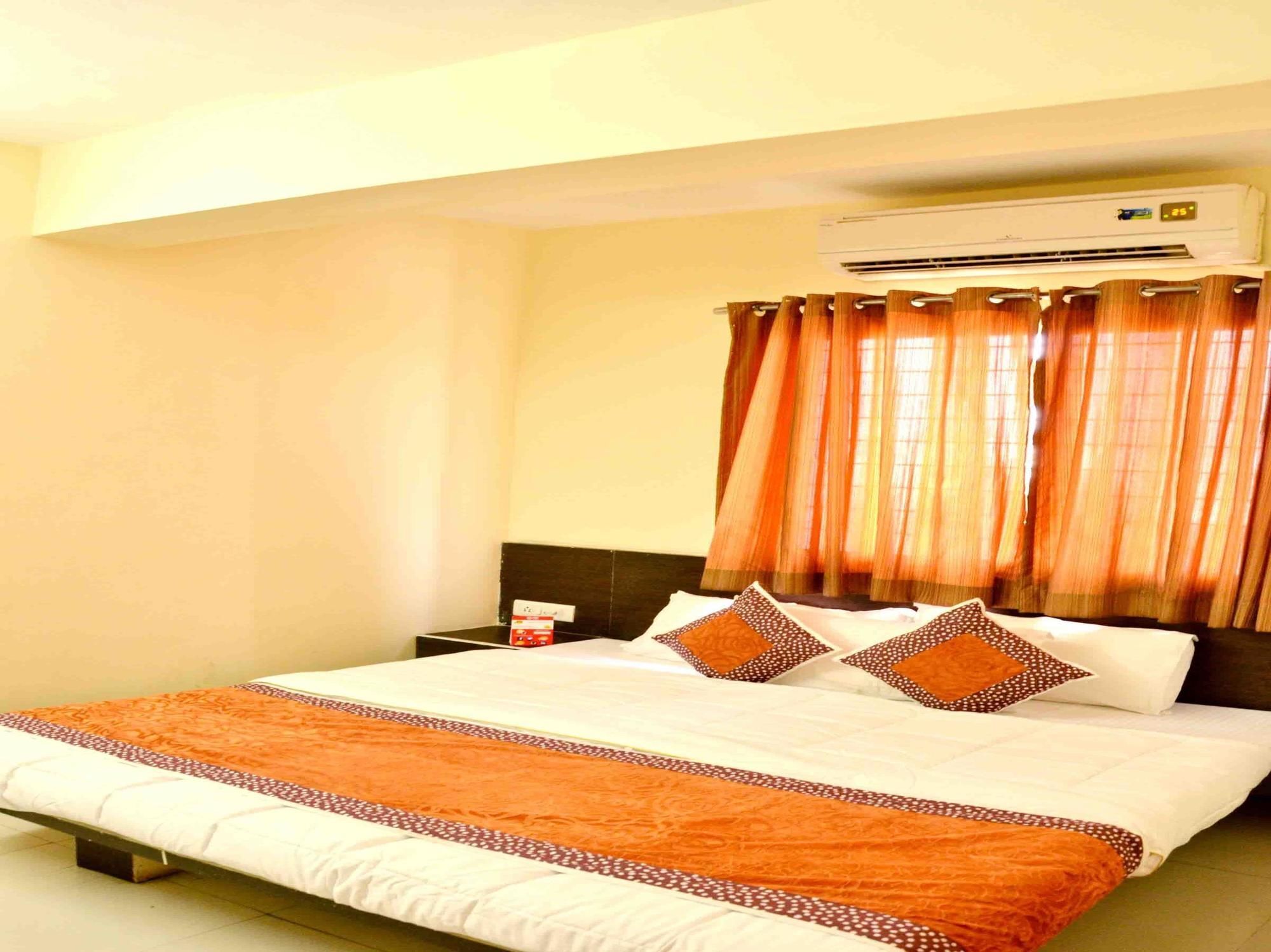 Hotel Vijay Nagar Indore Zewnętrze zdjęcie